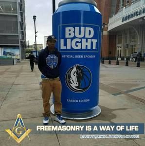 Meet your Posher, Marcus wic